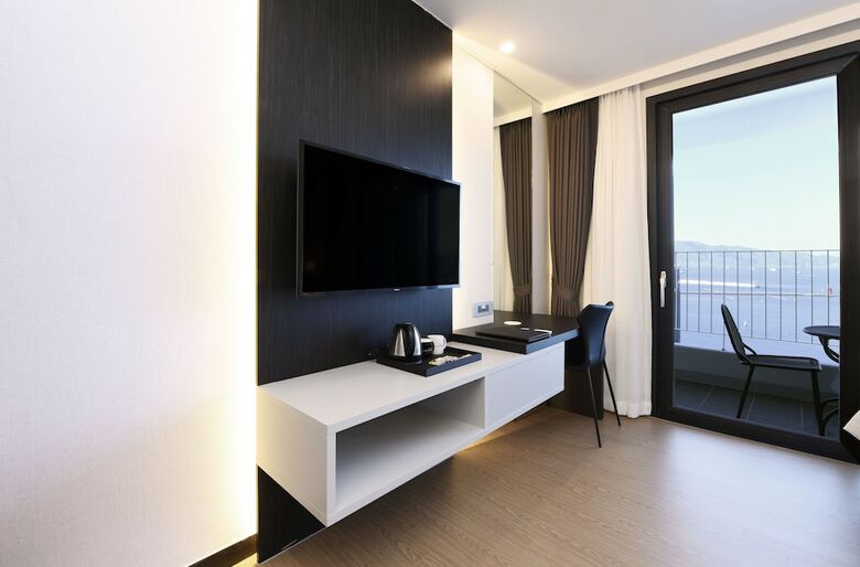 Utop Marina Hotel & Resort