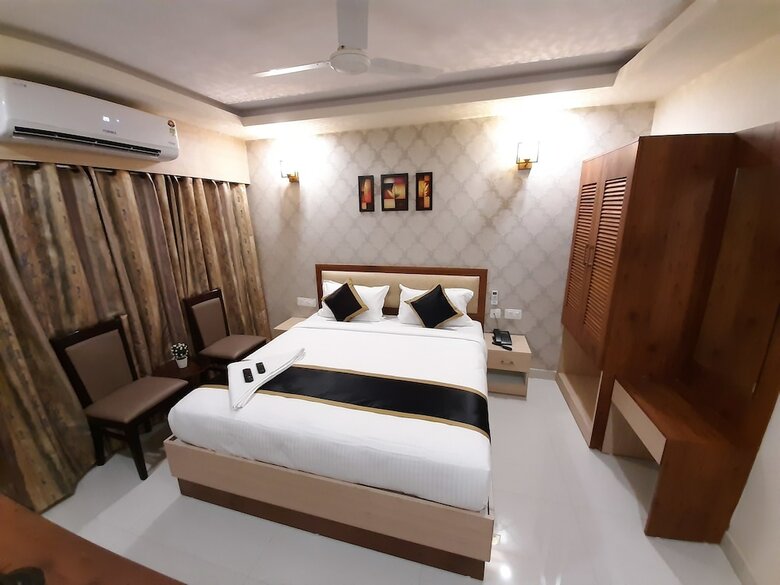 Hotel Liza Regency