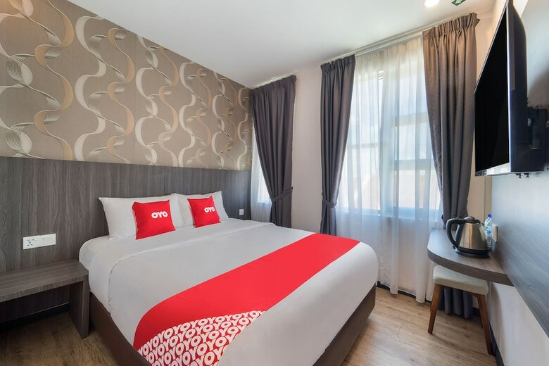 Oyo 89386 Stay 365 Hotel