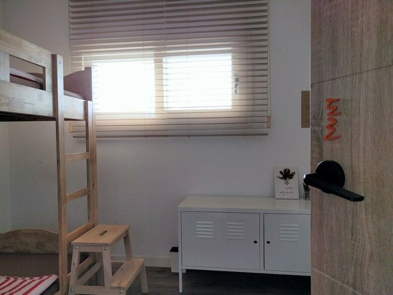 Hotel Ewak Guesthouse