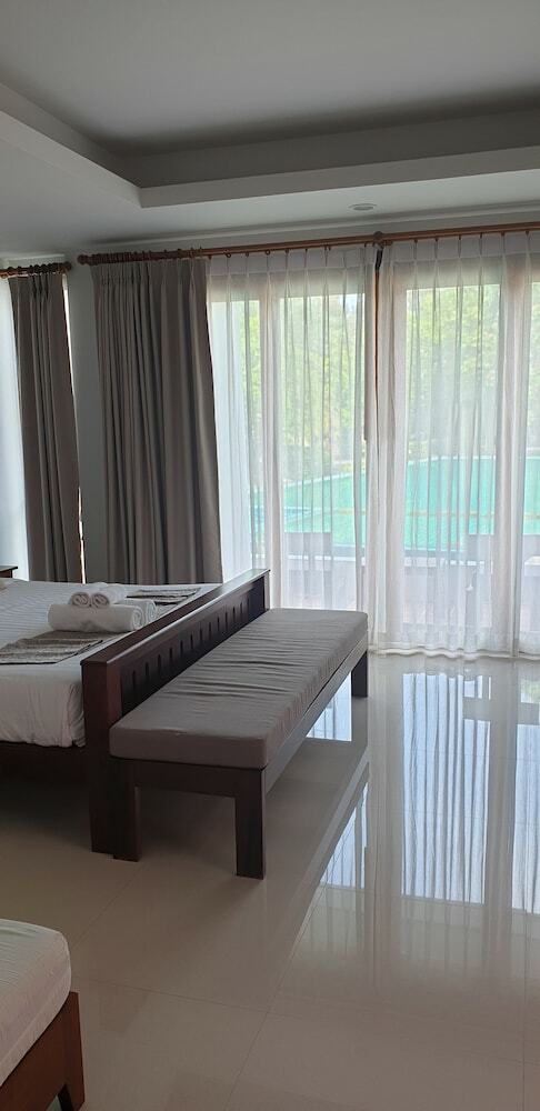 Hotel Anyamanee Resort