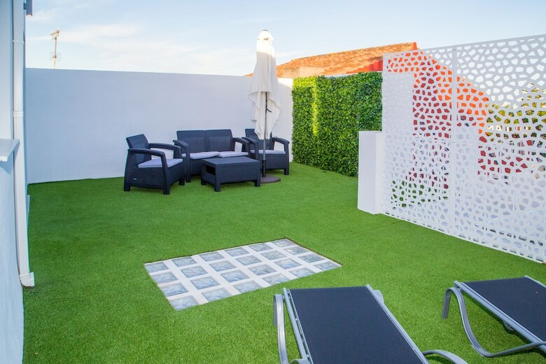 Pension Seven Golden Mile