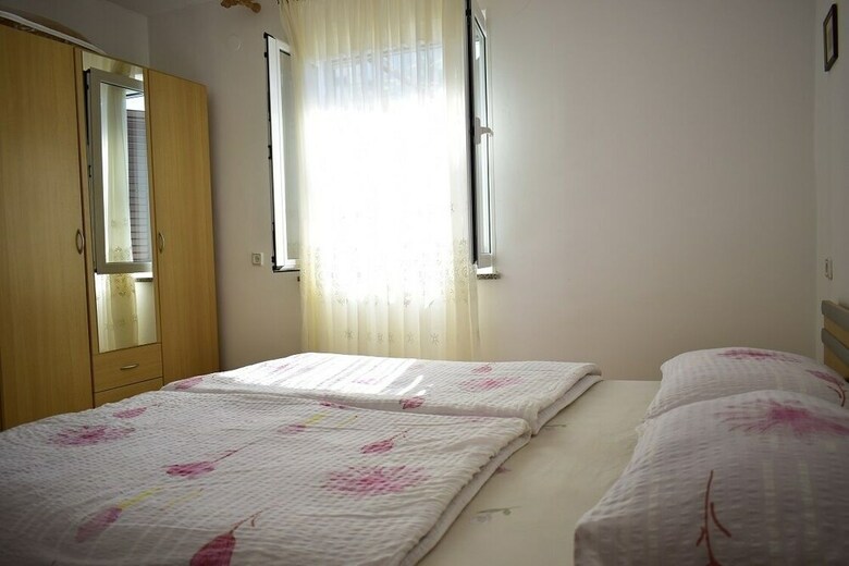 Apartments Anchor And Sidro - Adults Only