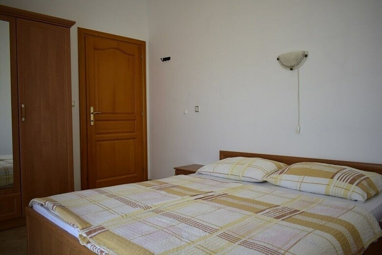 Apartments Anchor And Sidro - Adults Only