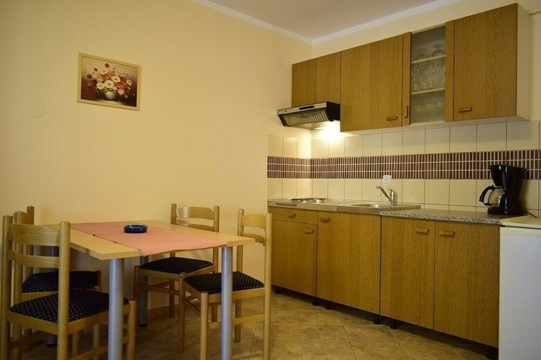 Apartments Anchor And Sidro - Adults Only