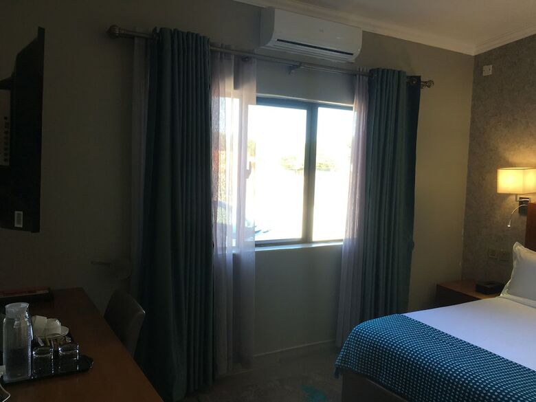 Phudzi Hotel