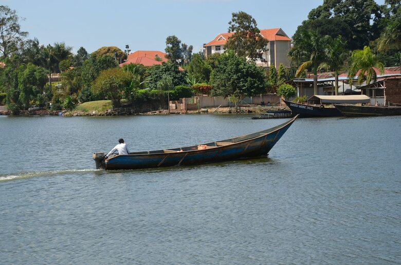 Hostal Ssese Islands Beach Hotel - Hostel