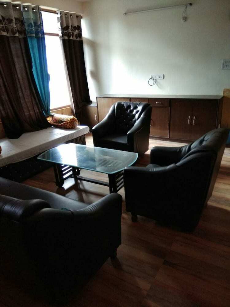 Hotel Sky Way Manali By Royal Collection