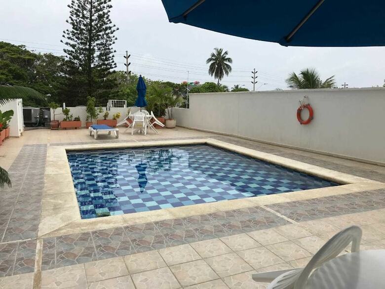 Pipos Apartment
