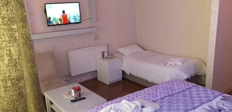 Blue Tower Suit Hotel