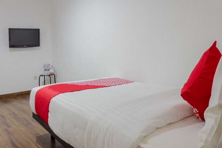 Hotel Oyo 366 Thamadhiro Residence