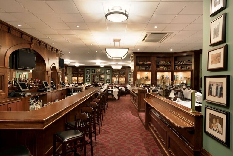Red Lion Hotel Paper Valley
