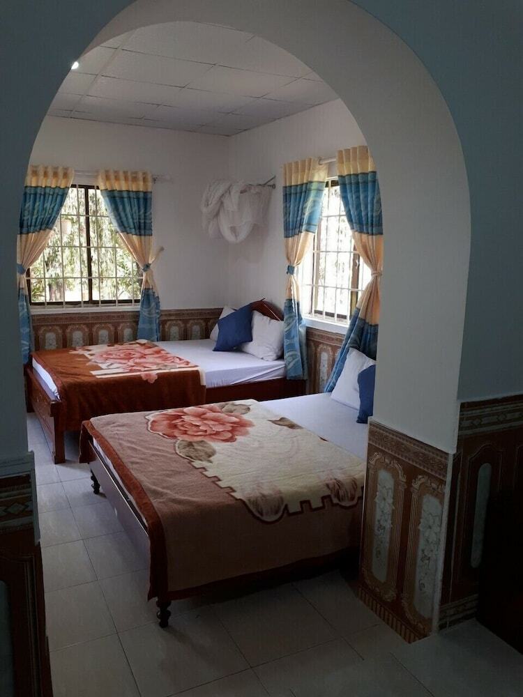 Duong Sat Hotel