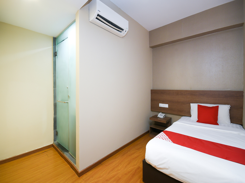 Hotel Oyo 977 Hong Kong Suites