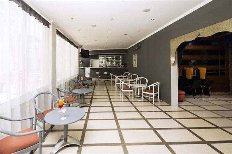 Olympus Apartment