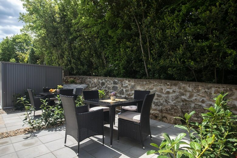 Hotel Studios And Room Solis Ideal For Couples