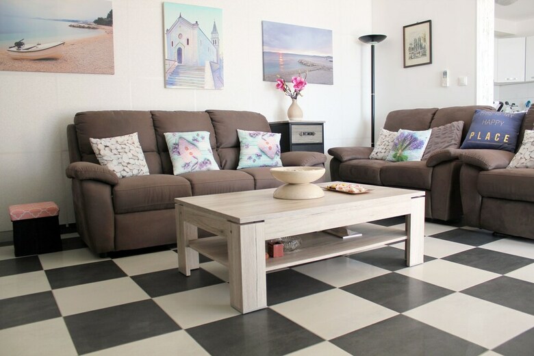 Holiday Sea View Apartment