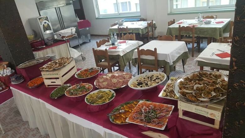 Hotel Elis