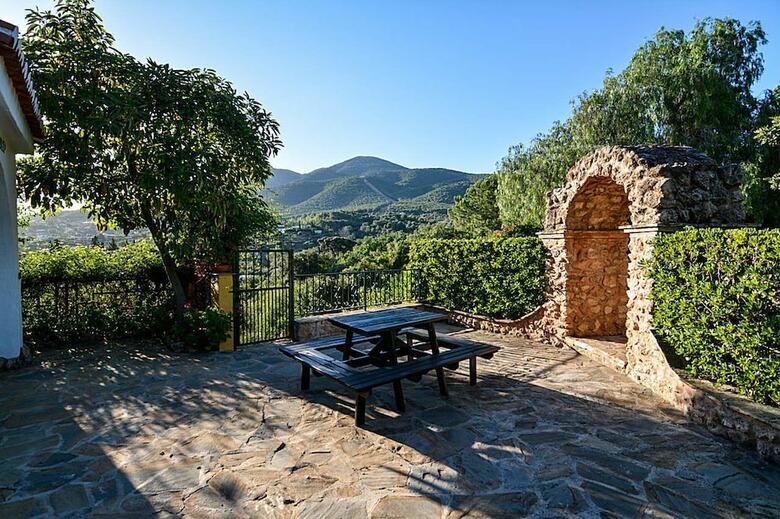Agroturismo Villa El Almendro