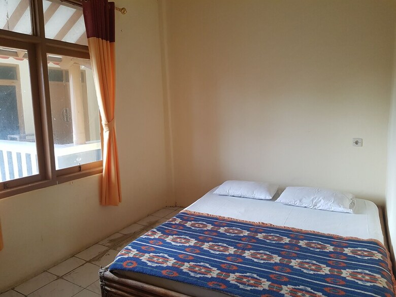 Bed & Breakfast Pantai Mutiara Hotel