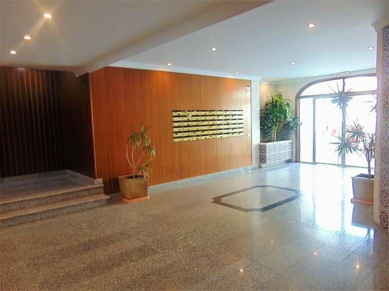 Apartamentos Costamarina Torremuelle