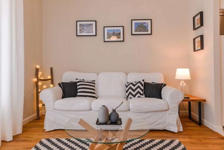 Fm Luxury 2-bdr Apartment - Ccoellie