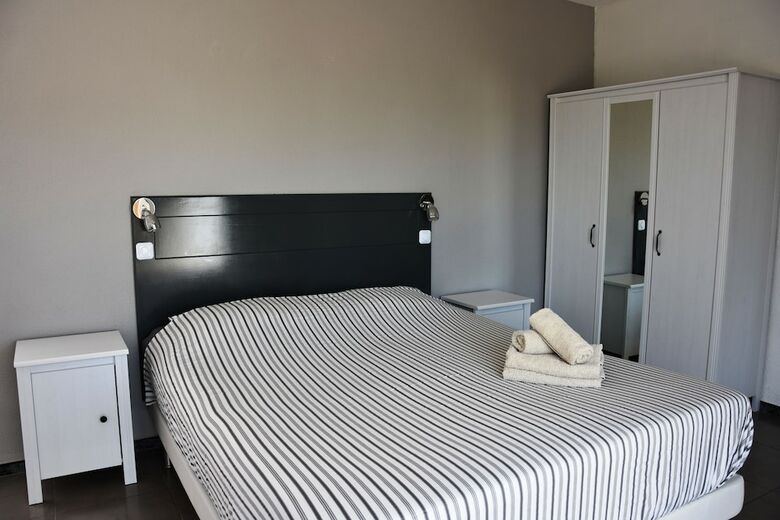 Bed & Breakfast Sardonyx