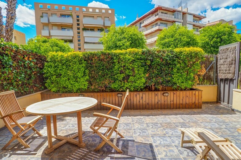 Megan Apartment