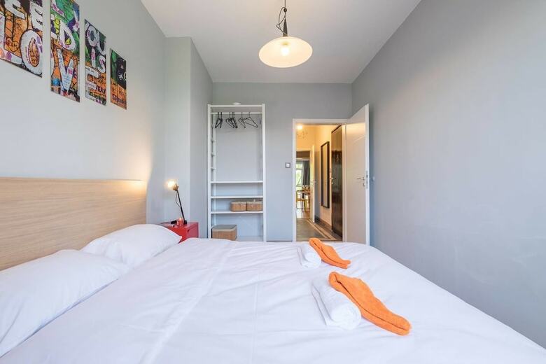 Fm Deluxe 1-bdr Apartment - Style Meets Charm
