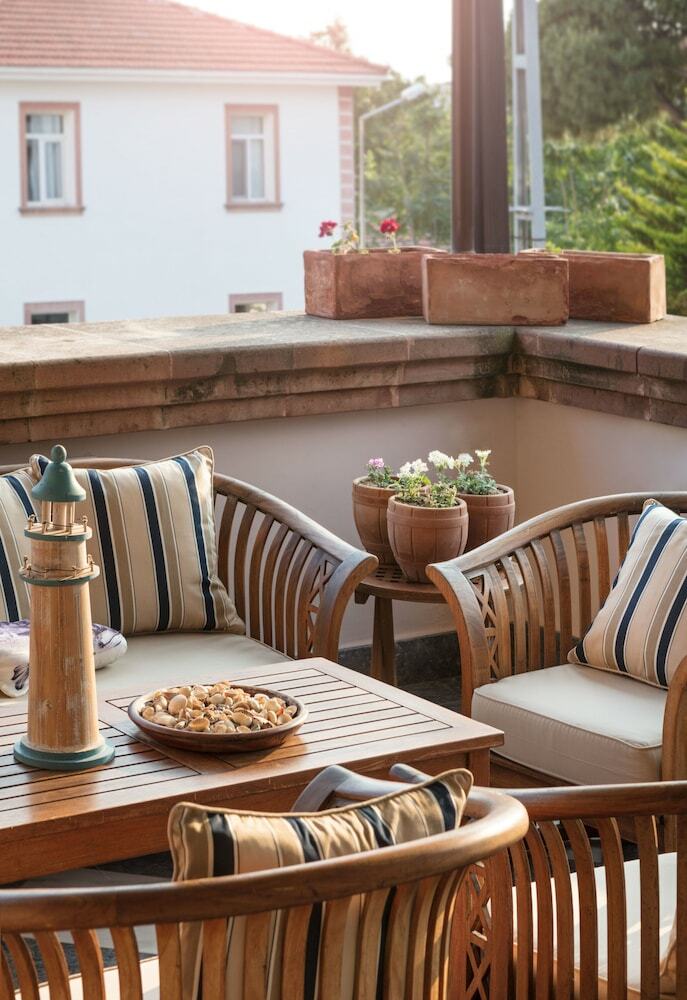 Hotel Siyah Lale Butik Otel Cunda