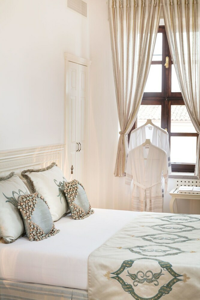 Hotel Siyah Lale Butik Otel Cunda