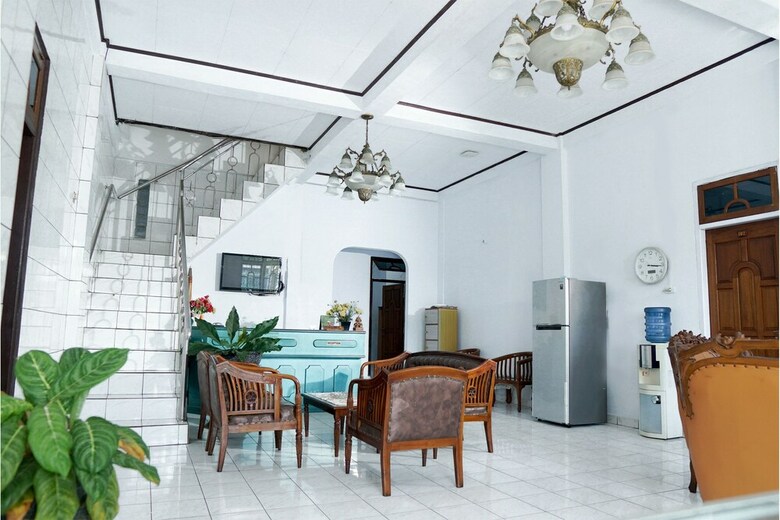 Oyo 679 Hotel Niaga