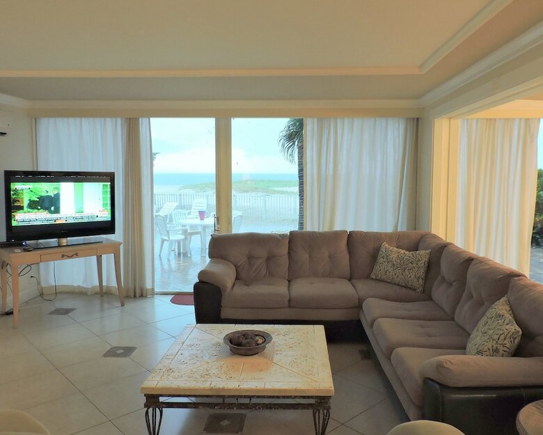 Oceanfront Luxury Townhouse 5/4 For 18 Heated Pool