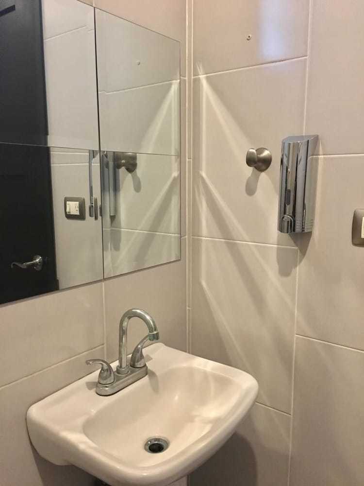 Apartamentos Hotel Y Suites Axolotl