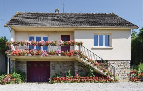 Holiday Home Route De La Haye Du Puits