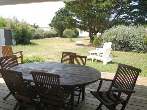 Apartments And Villas - Saint Clement Des Baleines
