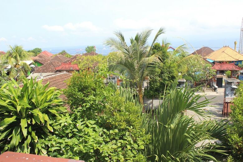Bed & Breakfast Hotel Dewi Warsiki