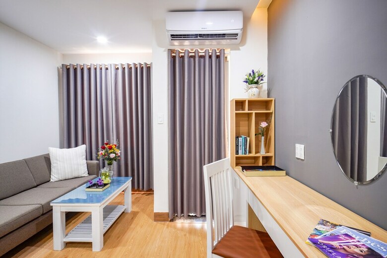 Him Lam Apartment