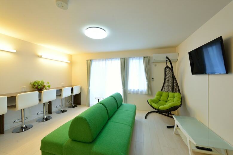 Guest House Gifuhashima Cocone - Hostel