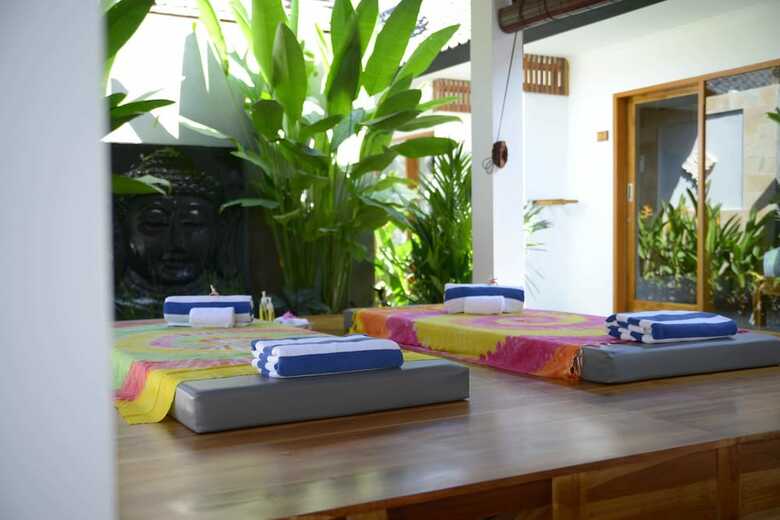 Bed & Breakfast Villa Casablanca Surf Keramas