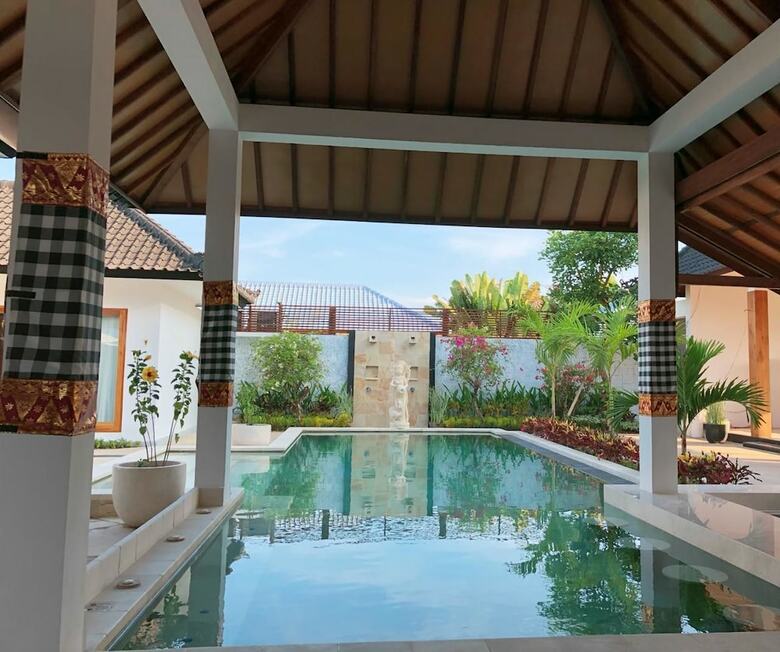 Bed & Breakfast Villa Casablanca Surf Keramas