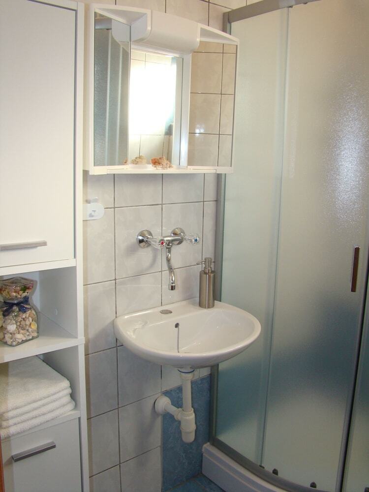 Apartments Ruza Vodice