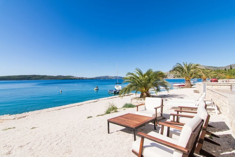 Apartamentos Livingstone Beach House