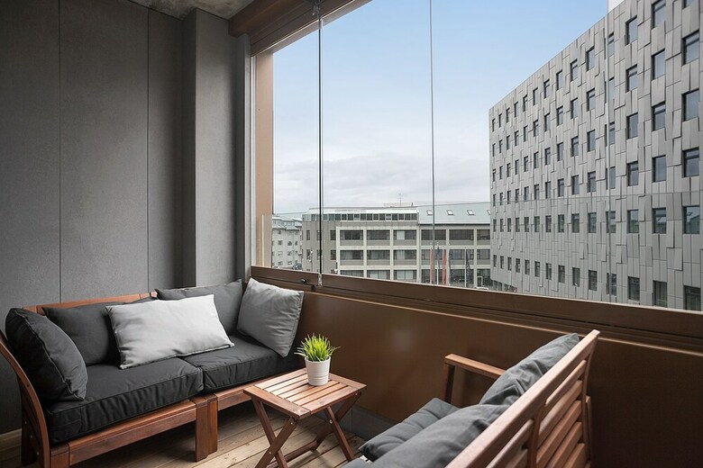 Sif Apartments