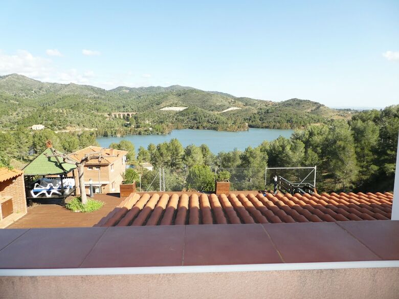 Villa Apartamentos Casa Du Lac Ruidecanyes 3000