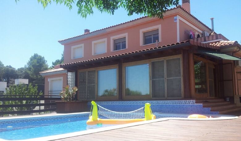 Villa Apartamentos Casa Du Lac Ruidecanyes 3000
