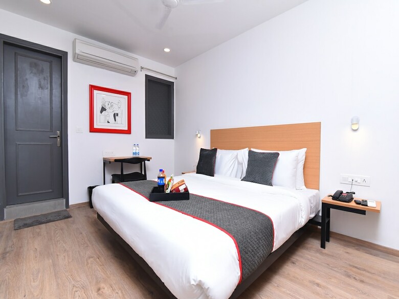 Hotel Oyo Townhouse 100 Chattarpur