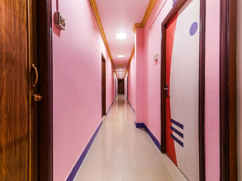 Hotel Oyo 29042 Shuru Heights