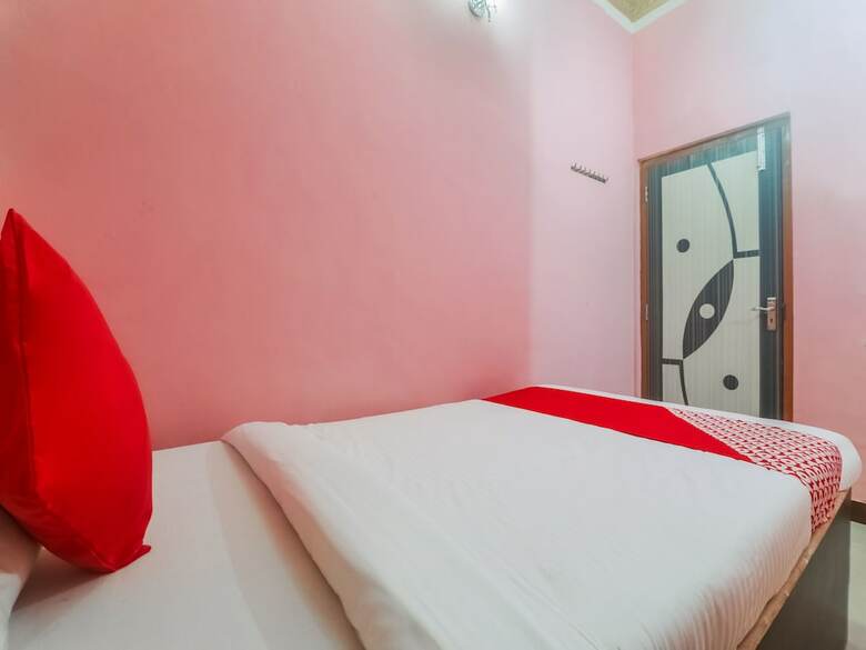 Hotel Oyo 29042 Shuru Heights