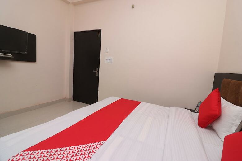 Hotel Oyo 28238 New Classic Heritage